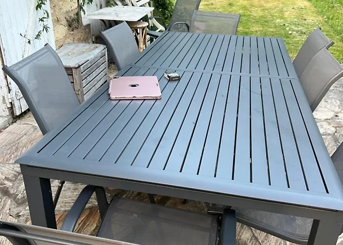 La Dolce Villa Ménilles